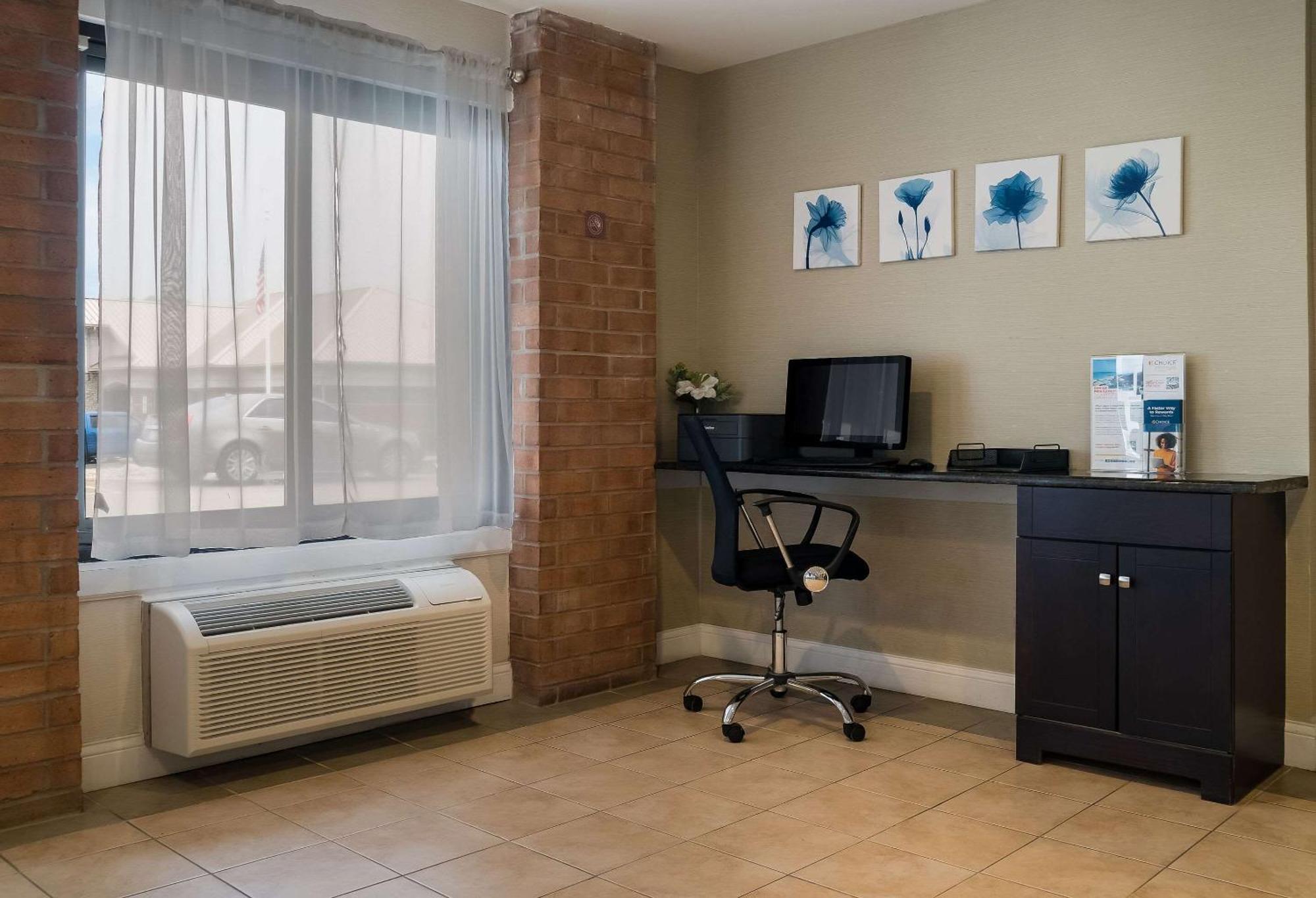 Quality Inn Grand Blanc - Flint South Εξωτερικό φωτογραφία